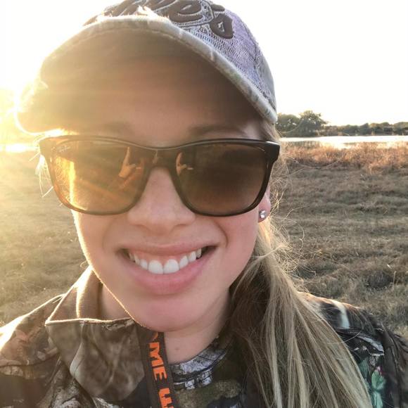 Meet your Posher, Susanna - Picture 1 of 1